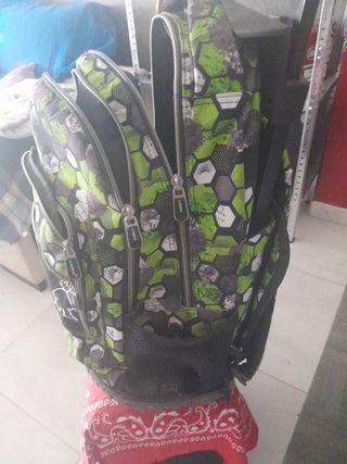 Mochila Infantil  con ruedas - Verde y Gris marca 