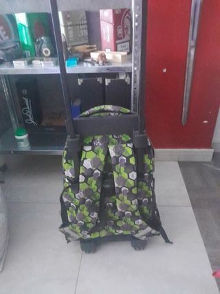 Mochila Infantil  con ruedas - Verde y Gris marca 