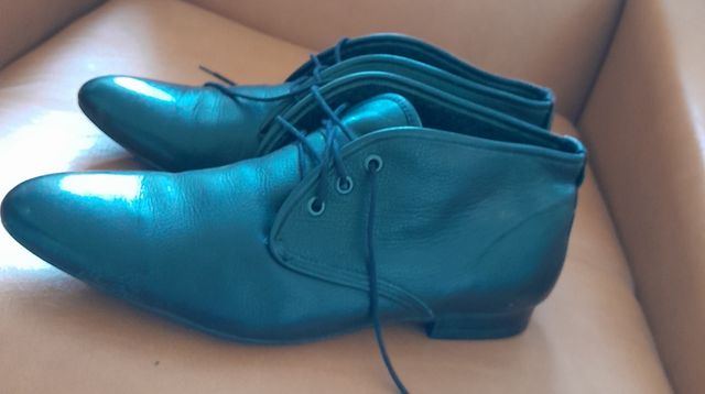 Zapatos charol negro 