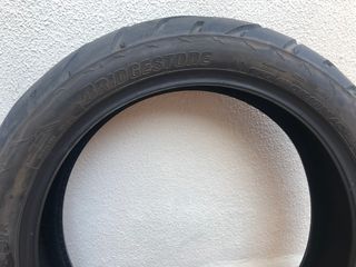 Neumáticos moto Metzeler y Brigestone 