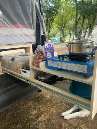 Mueble camper para furgoneta con colchón 180x120cm