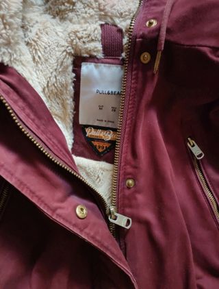 Parka Pull&Bear - Rojo Burdeos