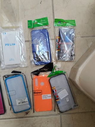 Custodie Cell. Apple, Huawei, Samsung