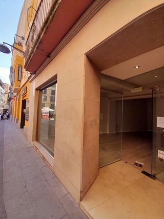Local comercial en alquiler en Olot