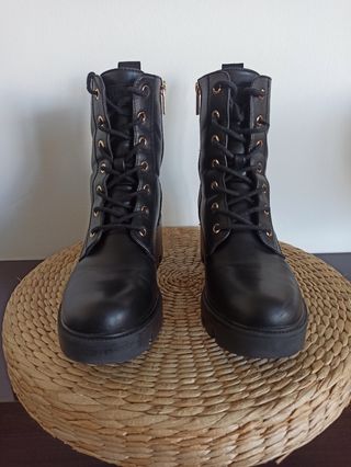 Borcegos negros | Botas mujer