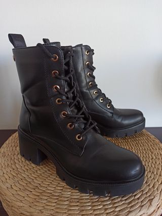 Borcegos negros | Botas mujer
