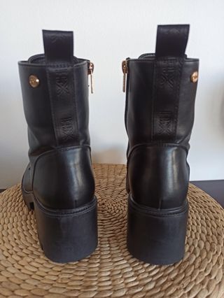 Borcegos negros | Botas mujer