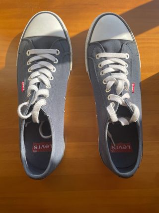 Zapatos Levi's azul marino