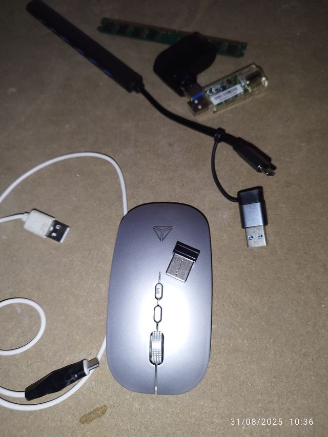 Mouse iTopschy Bluetooth 2.4GHz + accessori inform