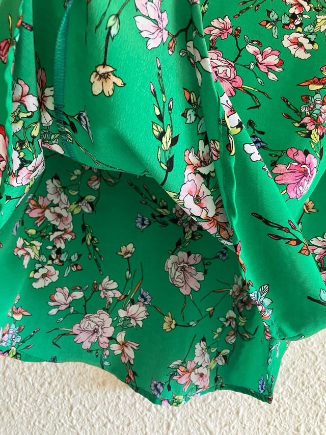 Top floral verde claro (S/M mujer)