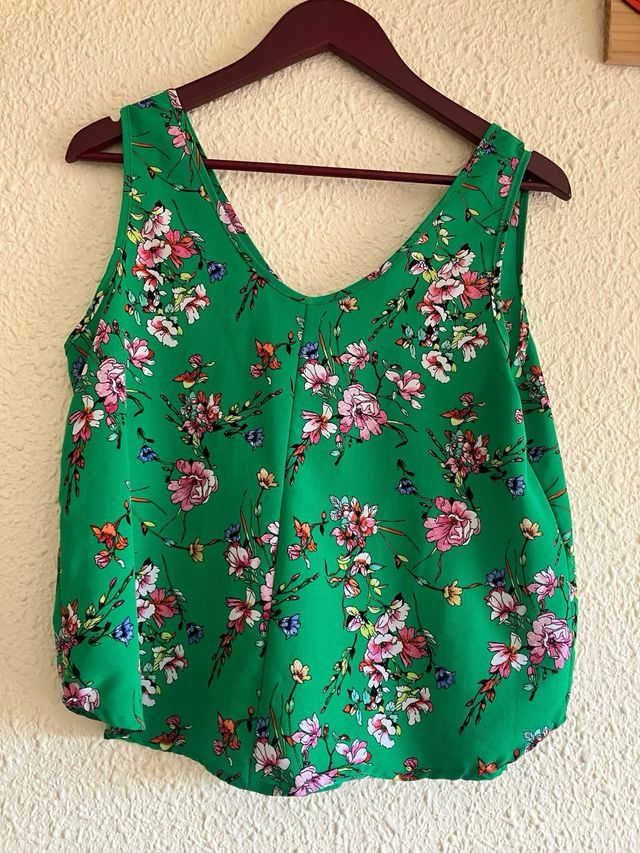 Top floral verde claro (S/M mujer)