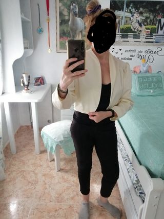 Torera beige vestir