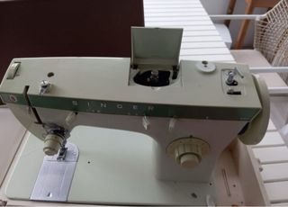 Máquina coser Singer Antigua