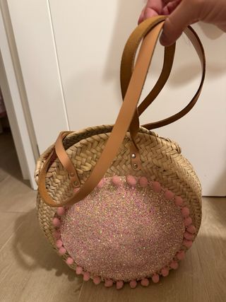 Bolso grande mimbre beige y rosa, con purpurina