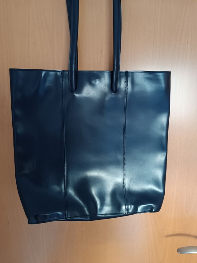 Bolso azul marino piel - asa larga