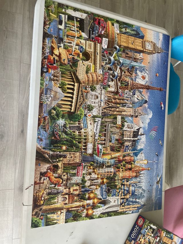 Puzzle 2000 piezas Educativo