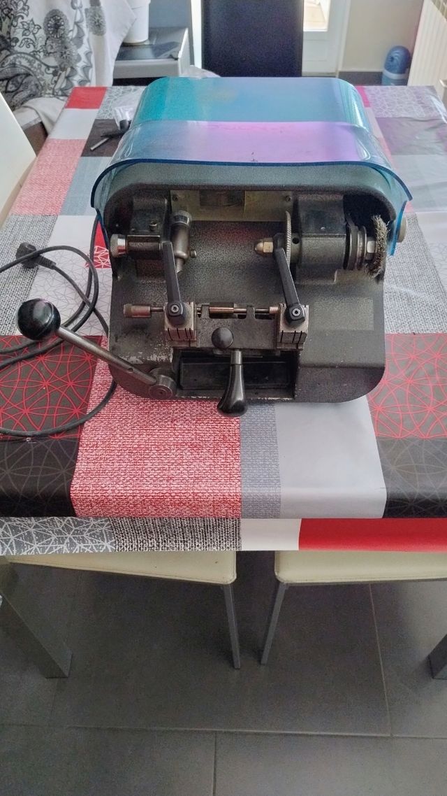 Máquina Copiar Llaves Orion