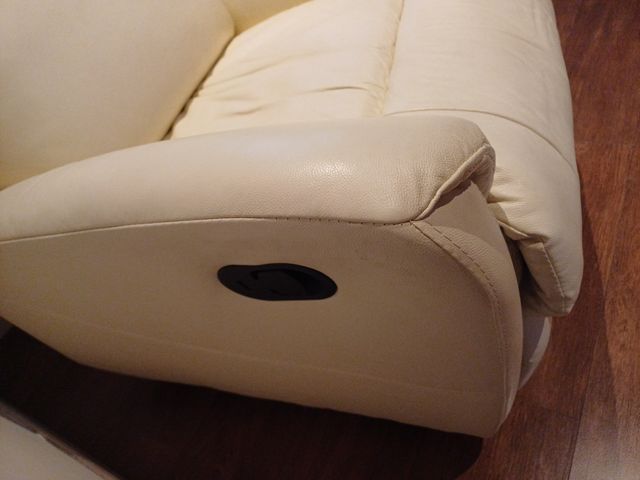 Butaca relax piel sintética blanca