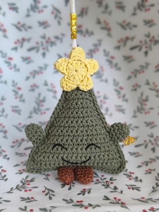 Adorno navideño árbol crochet