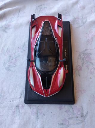 Burago Ferrari FXX K 1:24