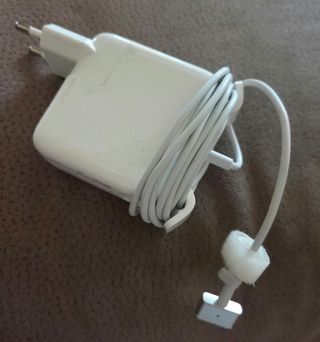 Alimentatore MagSafe 2 - Safety Mark