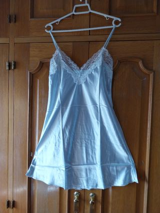 Camisón y bata seda azul