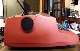 Macchina da scrivere IBM 196C vintage