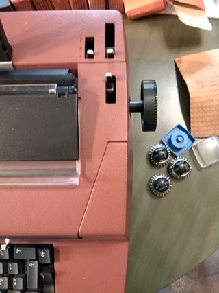 Macchina da scrivere IBM 196C vintage