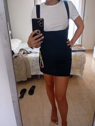 Vestido mini Stradivarius negro