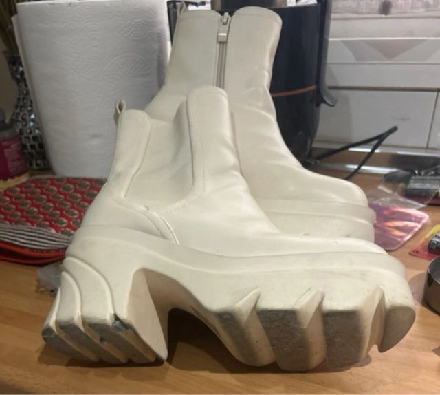 Botines plataforma beige