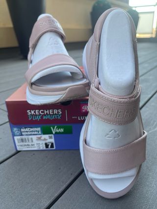 Sandalias Skechers D'Lux Walker - Rosa - 37