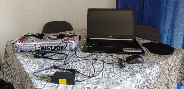 Portátil Acer Aspire 5 negro