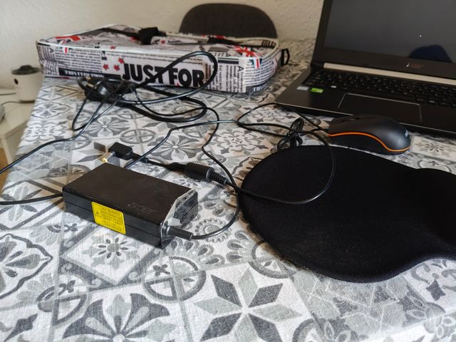 Portátil Acer Aspire 5 negro