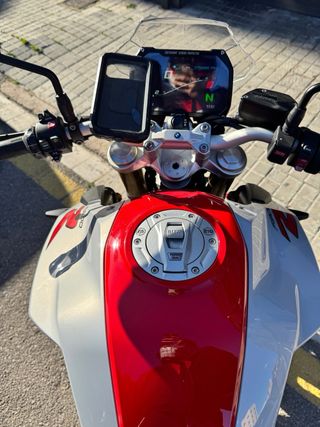 BMW F 900 R Sport - Moto