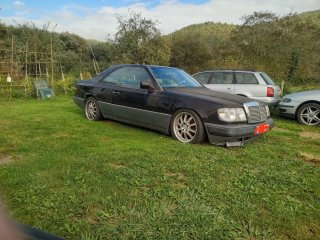 NEGOCIABLE!  Mercedes-Benz Clase e c124