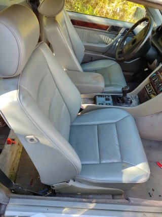 NEGOCIABLE!  Mercedes-Benz Clase e c124