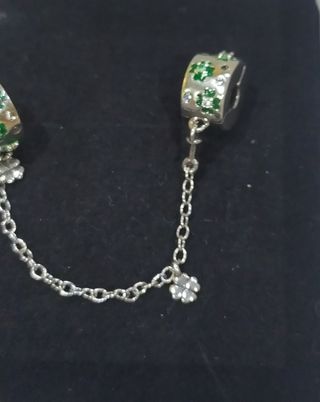 Charm de plata
