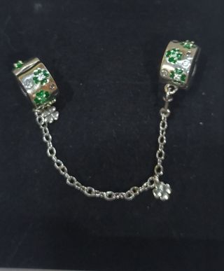 Charm de plata