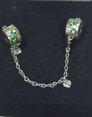 Charm de plata