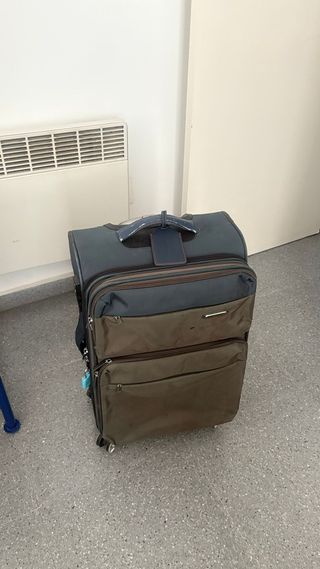 Maleta viaje azul y marrón