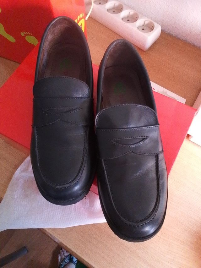 Zapatos colegiales piel negros