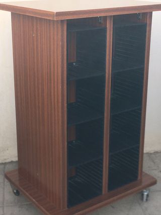 Mueble Archivador CD madera robusto
