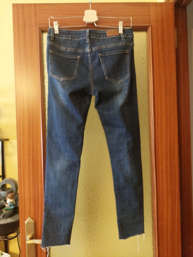 Vaqueros Denim con Bordado