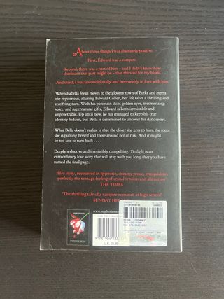 Twilight (Twilight Saga) (The Twilight Saga, Bo...