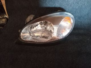 Faro delantero Daewoo Lanos 2001