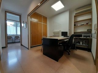Local comercial en alquiler en Olot