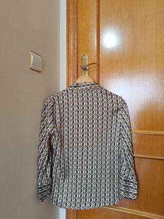 Camisa satinada estampada Zara