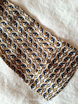 Camisa satinada estampada Zara