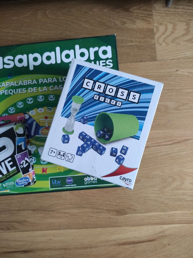 Juegos de mesa: Pasapalabra, Cross Dice, Alive