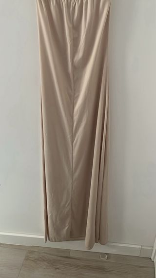 Vestido fiesta beige y rojo